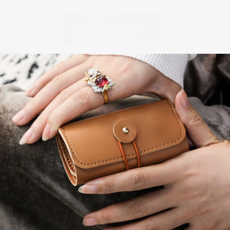 트렌디 여행용 가죽 파우치 롤 (쇼룸) Trendy Travel Jewelry Roll