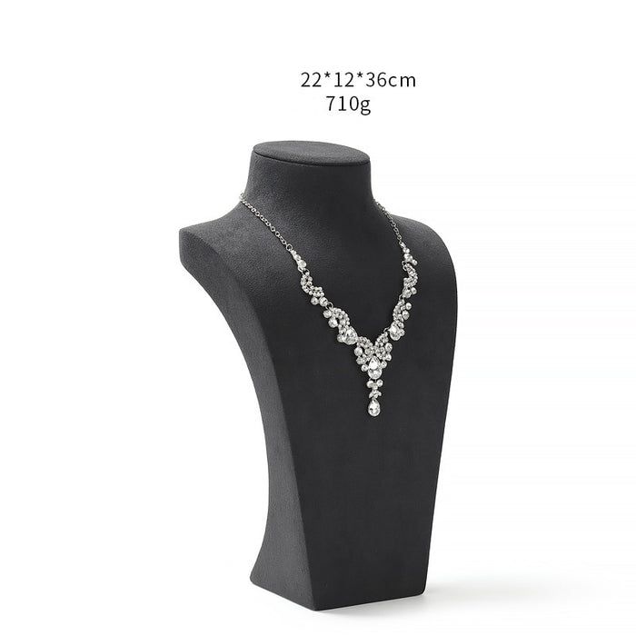 소피스티케이티드 목상 (쇼룸) Sophisticated Necklace Bust