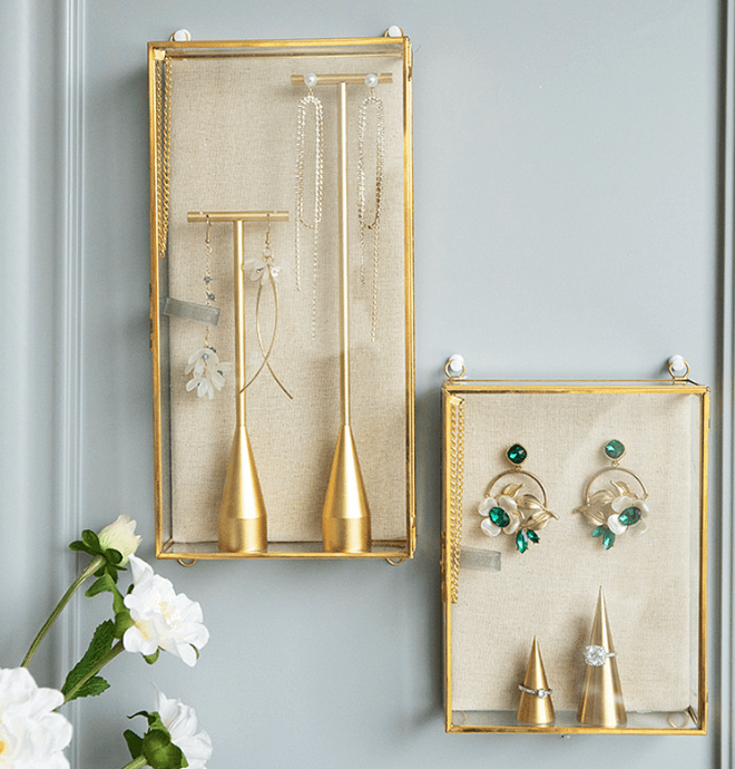앤틱 골드 프레임 디스플레이 Antique Gold Frame