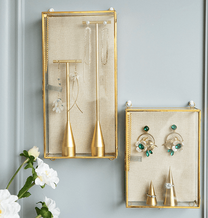 앤틱 골드 프레임 디스플레이 Antique Gold Frame